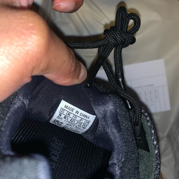 Yeezy Alvah Sneakers - Picture 4 of 4